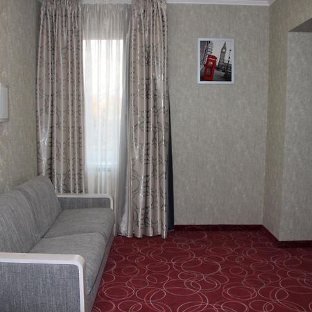 Magnum Hotel Berehove  Ruang foto